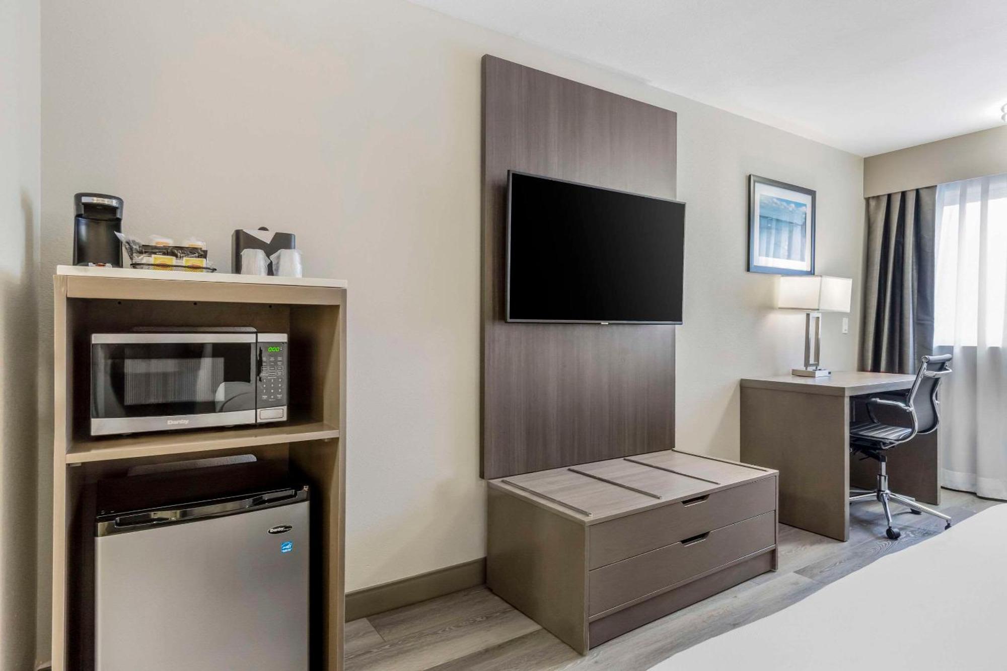 Comfort Inn & Suites Pacific - Auburn المظهر الخارجي الصورة