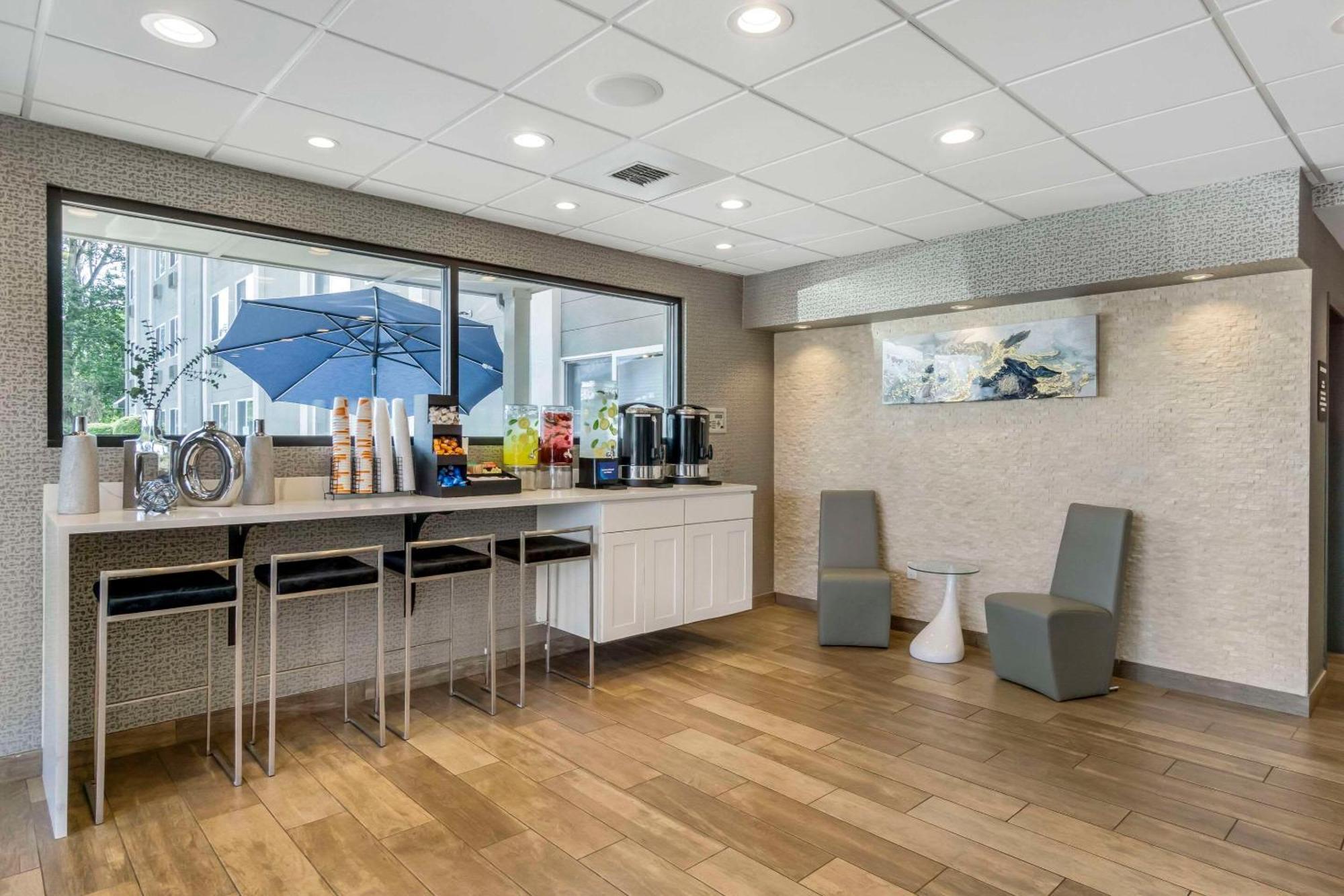 Comfort Inn & Suites Pacific - Auburn المظهر الخارجي الصورة